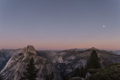 “Half Dome at Glacier Point inside of Yosemite National Park.” Photo by Daemaine Hines.W