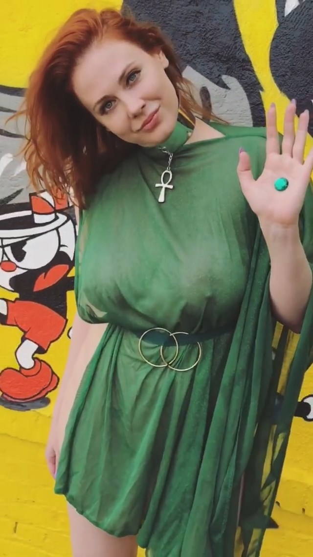 pornfone:  Maitland Ward