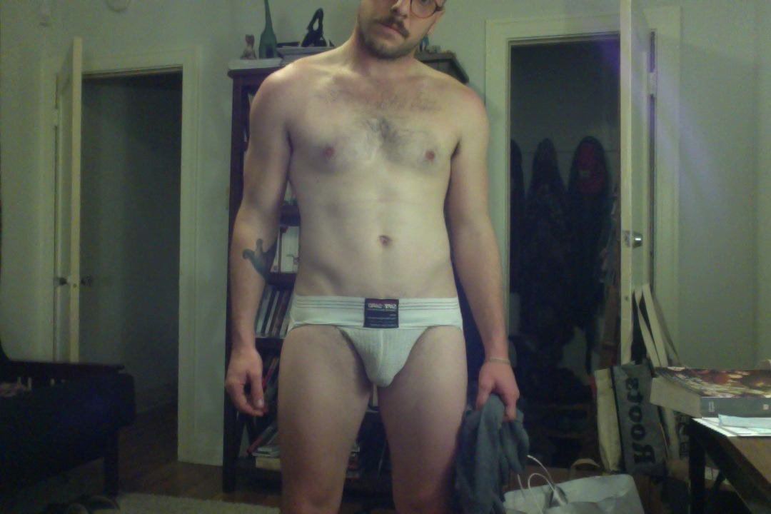 shootinmypit:  first post-holiday run come sniff 