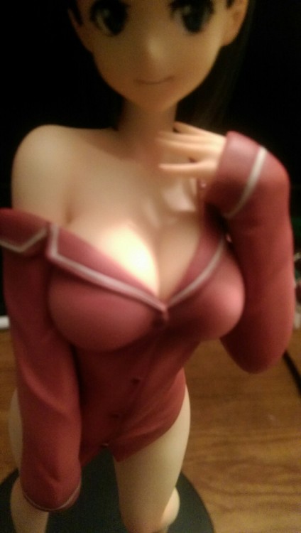 pacoseamen:  Makes my heart nut 