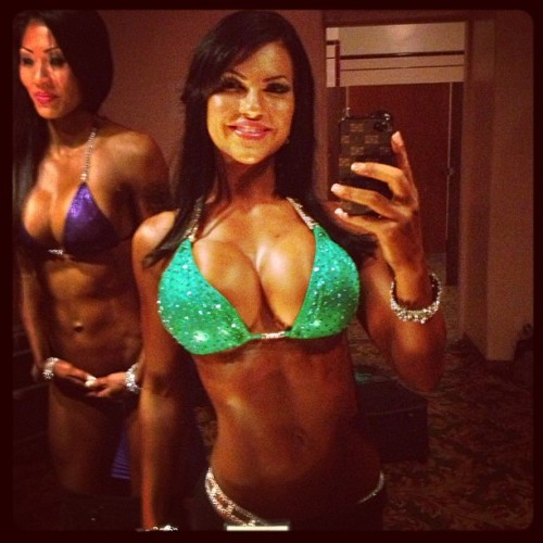 sexygymchicks:  @ellefoxxx: #npcsacramento