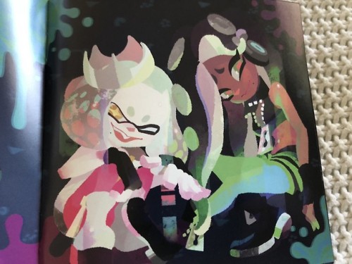 newgin-clever-title-goes-here: My Soundtrack for Splatoon 2 Octo expansion came in today! I ordered 