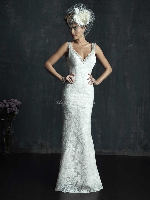 column,sheath,sleek,lace,straps,wedding gown,chapel train