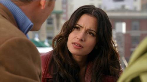 Donmarcojuande:  Sarah Shahi In The Pilot Episode Of Fairly Legal (2011)