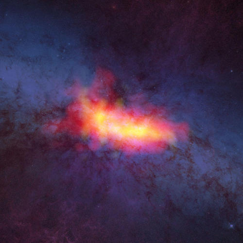 thenewenlightenmentage: Hidden Details Revealed in Nearby Starburst Galaxy Dec. 9, 2013 — Usin