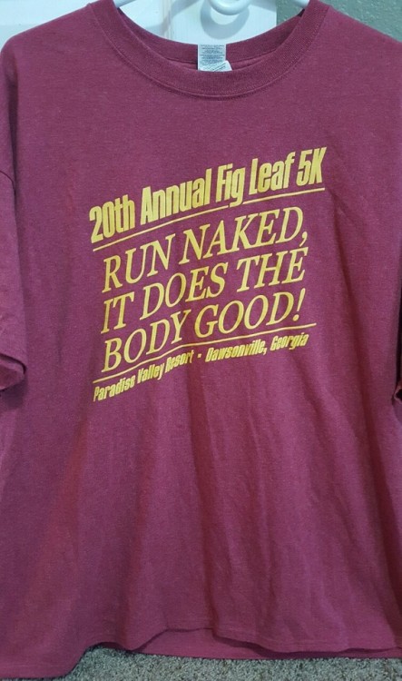 nudist-roi-de-trance: experiencenakedrunning: Last years Fig Leaf 5k race in Dawsonville, Georgia I 