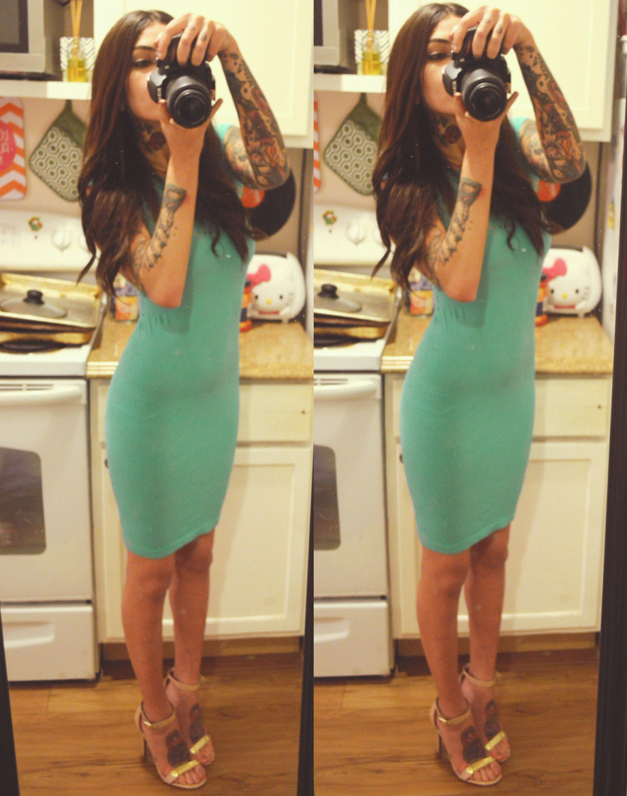 jewelsharee:  Because two of the same photo is totally necessary. 