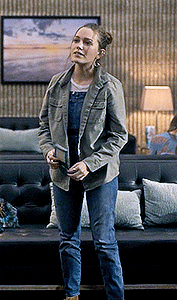 THE HAUNTING OF HILL HOUSE WARDROBE APPRECIATION ↳ Nell Crain