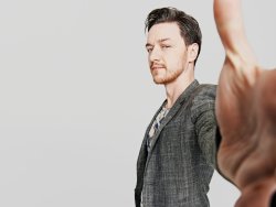 gthegentleman:  elijah120607: James McAvoy＠「Esquire