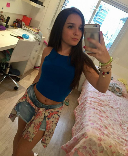 http://streetgrl.tumblr.com/post/156490694857