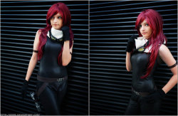 hotcosplaychicks:  Mara Jade -  Issse Cosplay Check out http://hotcosplaychicks.tumblr.com for more awesome cosplay