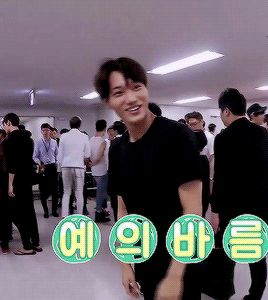 kaisehs:  jongin on tiffany’s channel ♡ 