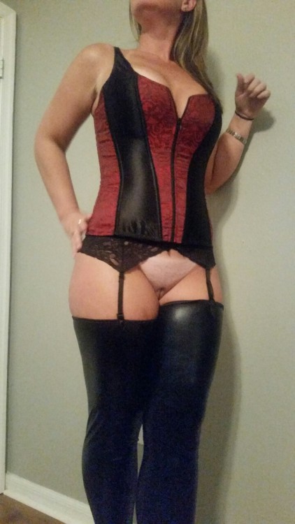 highheelsandhotwives:  Some fun with corsets.  More to come.