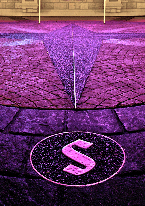 black-white-disney:  She won’t say she’s in Love… For megaradisney! 