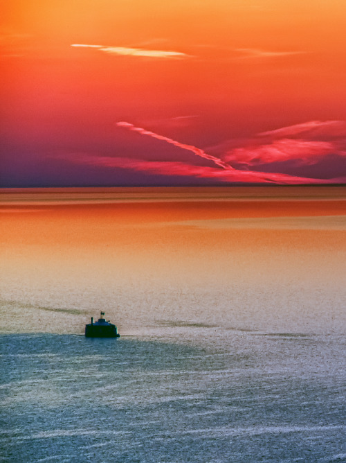 Sunrise by jnhPhoto on Flickr.Lake Michigan, Chicago