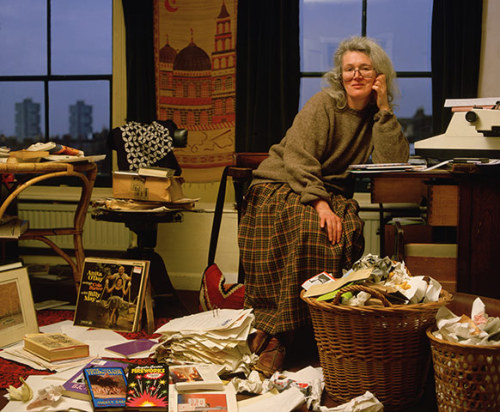 zazie-dans-le-motu: Angela Carter in her office