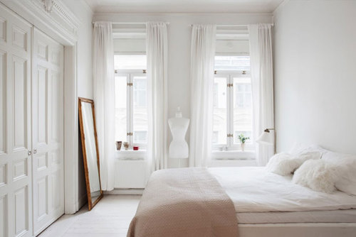 homepolish:Feminine and minimalist bedroom from Golden White Decor. Get the look!