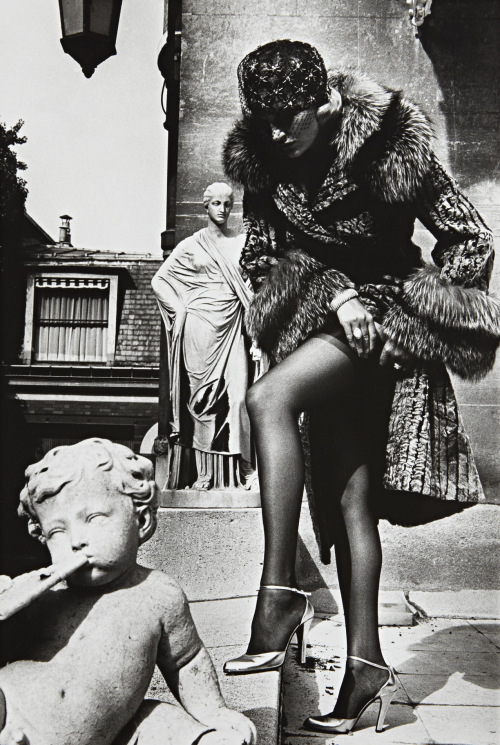 iianddf:Helmut Newton, Fashion Photograph, Paris, 1976