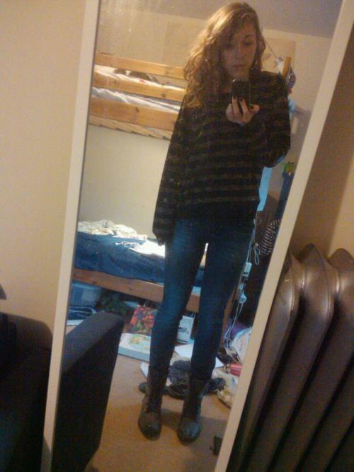 i want my old body back so fucking bad i am literally sobbingthese are the only pics i have left bec