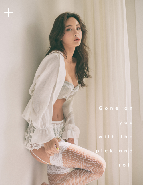 korean-dreams-girls:  Bo Ram - April 18, 2019 3rd Set  