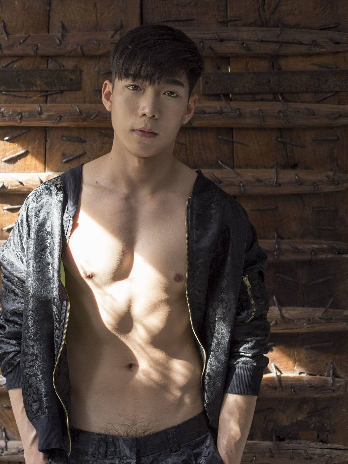 wes2men:  Kridsadatharn Aphisekmongkol is photographed by River Kanjanakrit for HiMM