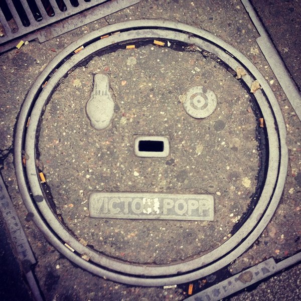ianbrooks:  Street Faces by Aurélien Fontanet When you laugh, the world laughs