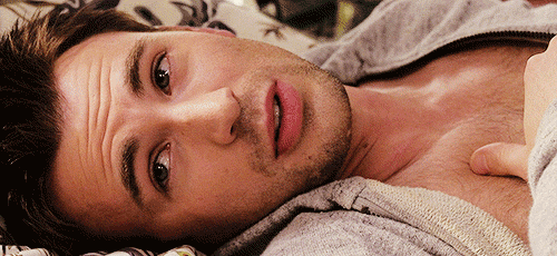 i sure don't sleep but i sure do like Loki