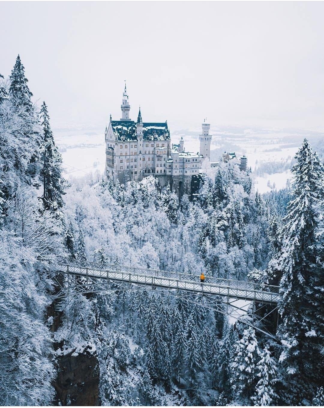 rh-xox:  Neuschwanstein Castle