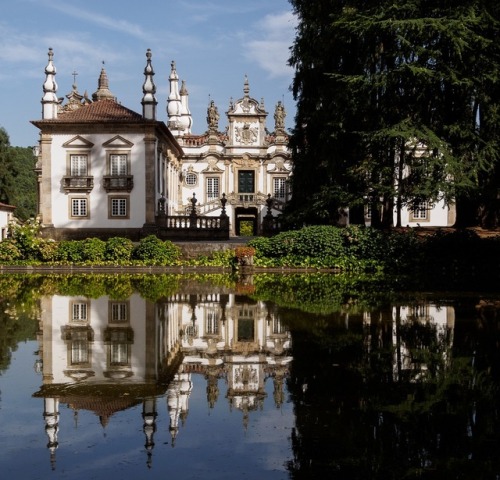 livesunique - The Mateus Palace of Vila Real, Portugal