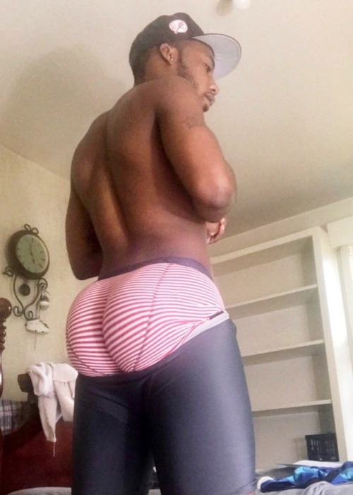 addicted2cakes:  Follow/Submit http://addicted2cakes.tumblr.com