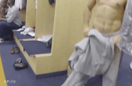 hotfamous-men:  Eric Decker