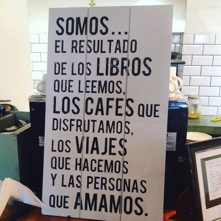 somospandaspordentroyporfuera: Así mismo es -Una chica invisible.  
