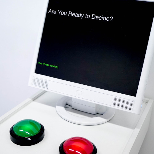 ‘You Decide’, August Jade Pearson, 2016
Kinda retro, kinda futuristic automated machine which investigates the power of decision.
Exhibited as part of Please Do Not Touch The Art at Airspace Projects