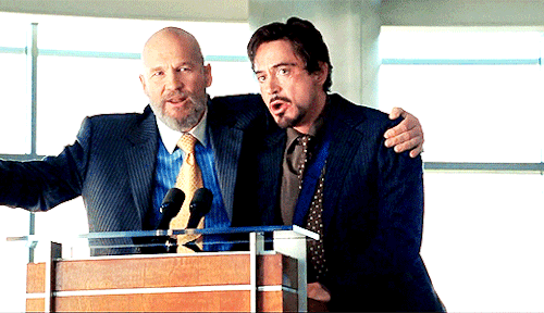 howlingsoldier: #this fucks me up#tony stark#obadiah stane#literally fucks me up so much#tony lost