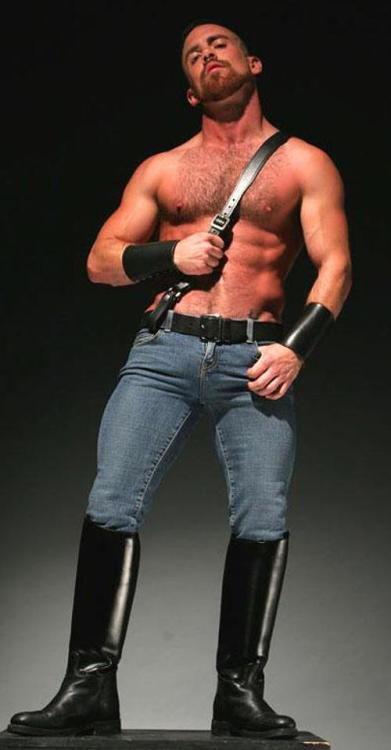 Follow my two hairy men blogs: http://sambrcln.tumblr.com http://hairysex.tumblr.com