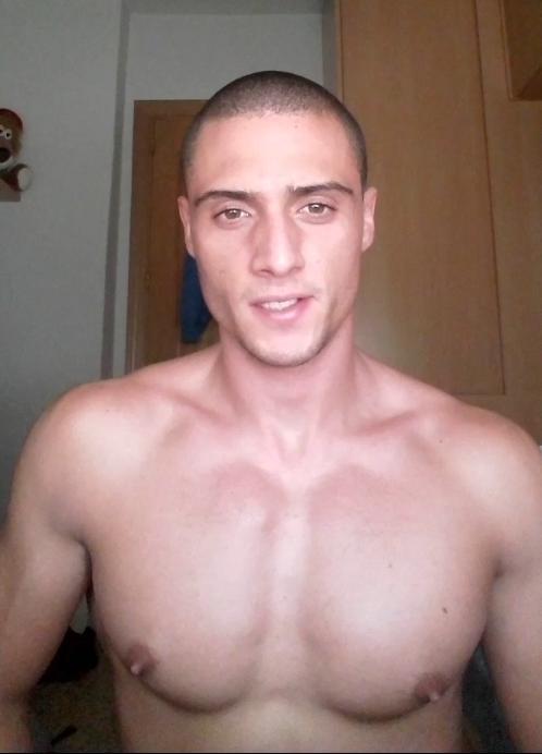 colungafrank:  Javi Velaro     