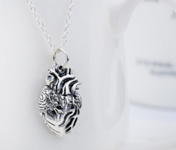 sixpenceee:  Compilation of Anatomical Jewelry