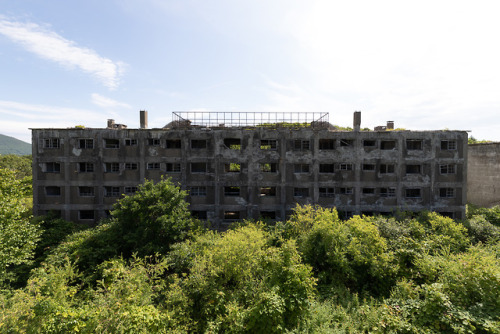 夏の朝 夢の跡Abandoned mine Ⅲ