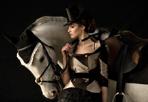 steampunk-girl:  Steampunk GirlSteampunk Girl Twitter