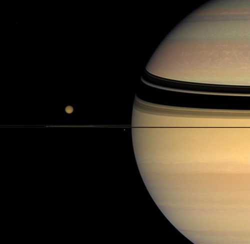 littlelimpstiff14u2:These are the Most Incredible Photos Shot by NASA’s Cassini ProbeThe Cassini spa