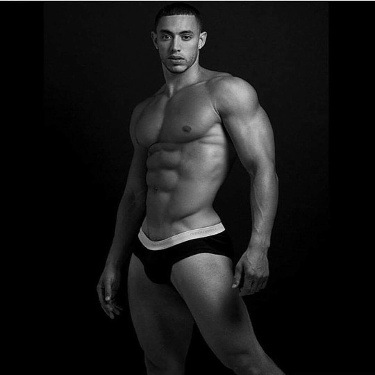 banging-the-boy:  http://banging-the-boy.tumblr.com/archive