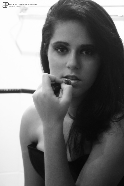 Model: Carla Beatriz
