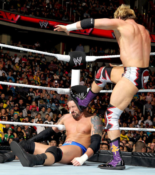 ohmybarrett:  RAW :: April,1st,13..Wade Barrett Vs Zack Ryder.