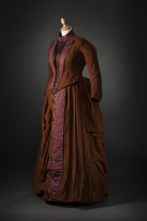 Day dress ca. 1886From Tessier & Sarrou