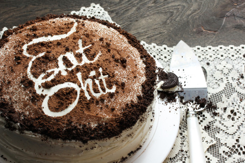betype:  The Bold Bakery by Sarah Brockett