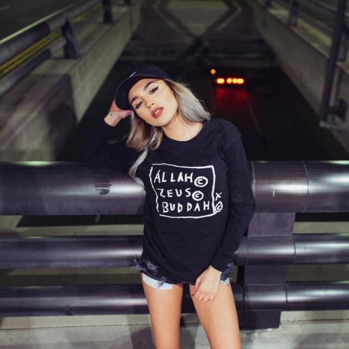 martin-depict:  “City Slicker” || Model: @val.mercado - Today’s set