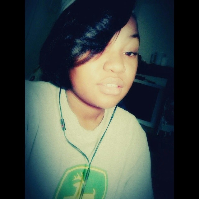 mookie-is-mindless-for-girls:  Sometimes I wonder “what makes you keep running