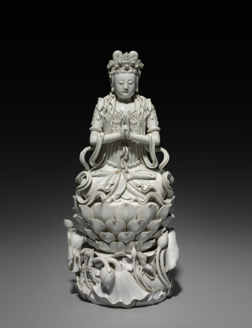 cma-chinese-art:Bodhisattva Guanyin of the South Sea, 1600s, Cleveland Museum of Art: Chinese ArtSiz