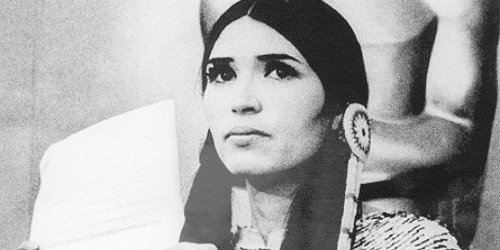 irisanyra:  HISTORY  MEME: [1/6] WOMEN: Sacheen Littlefeather  ↳Sacheen Littlefeather