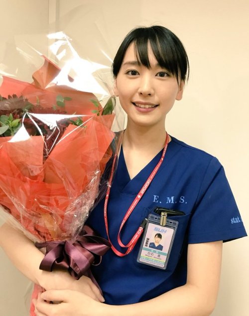 talatinginan:新垣結衣twitter.com/lespros_sec1/status/908964571456577536